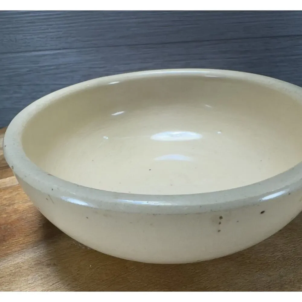Watt Pottery Oven Ware With Wooden Fruit
